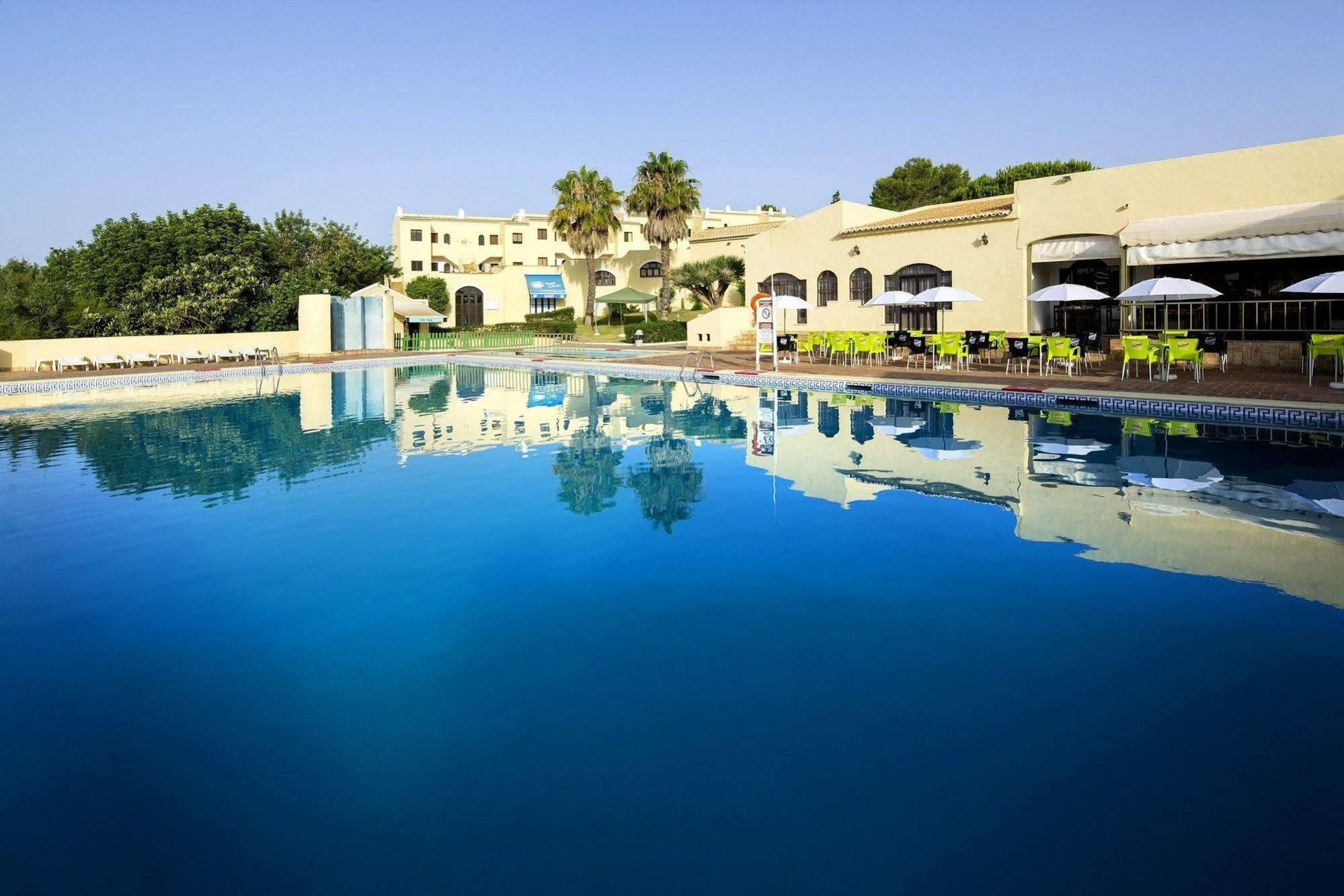 Апарт отель Alvor Clube Brisamar Экстерьер фото